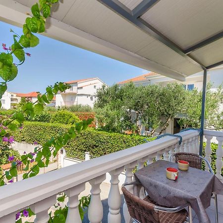 Apartments Daniela Vodice Exterior photo