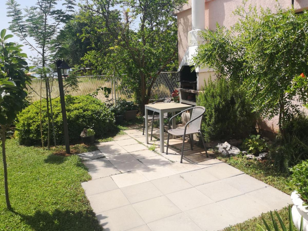 Apartments Daniela Vodice Exterior photo