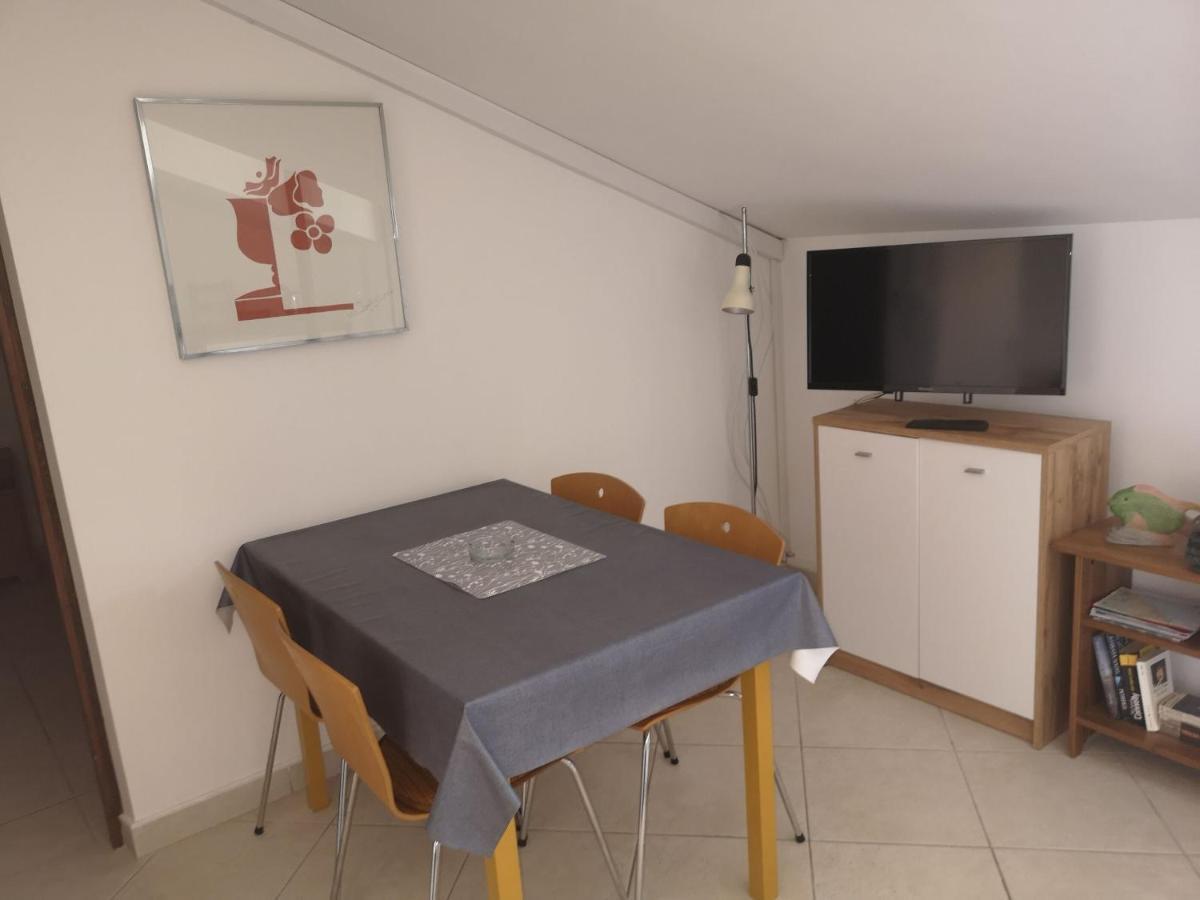 Apartments Daniela Vodice Exterior photo